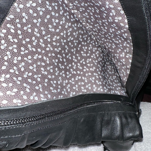 Black Leather Knee-High Boots size 38 - Picture 7 of 8